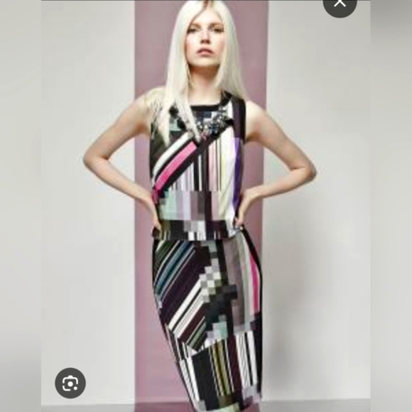 Trina Turk Multicolor Geometric Skirt Set Size 2 - Picture 1 of 6
